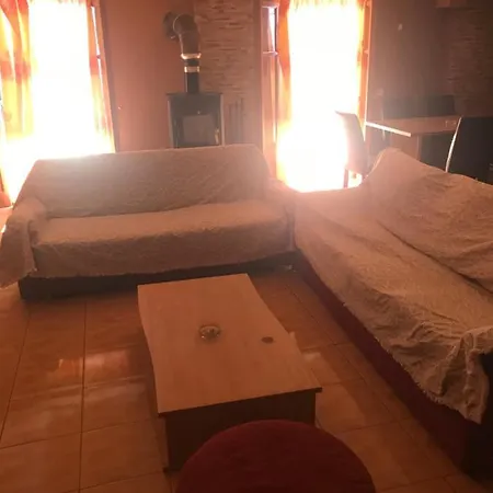 Apartament Studio Angela Zoi *