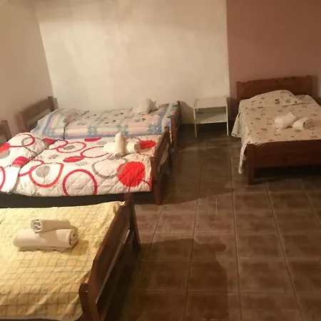 Apartament Studio Angela Zoi *